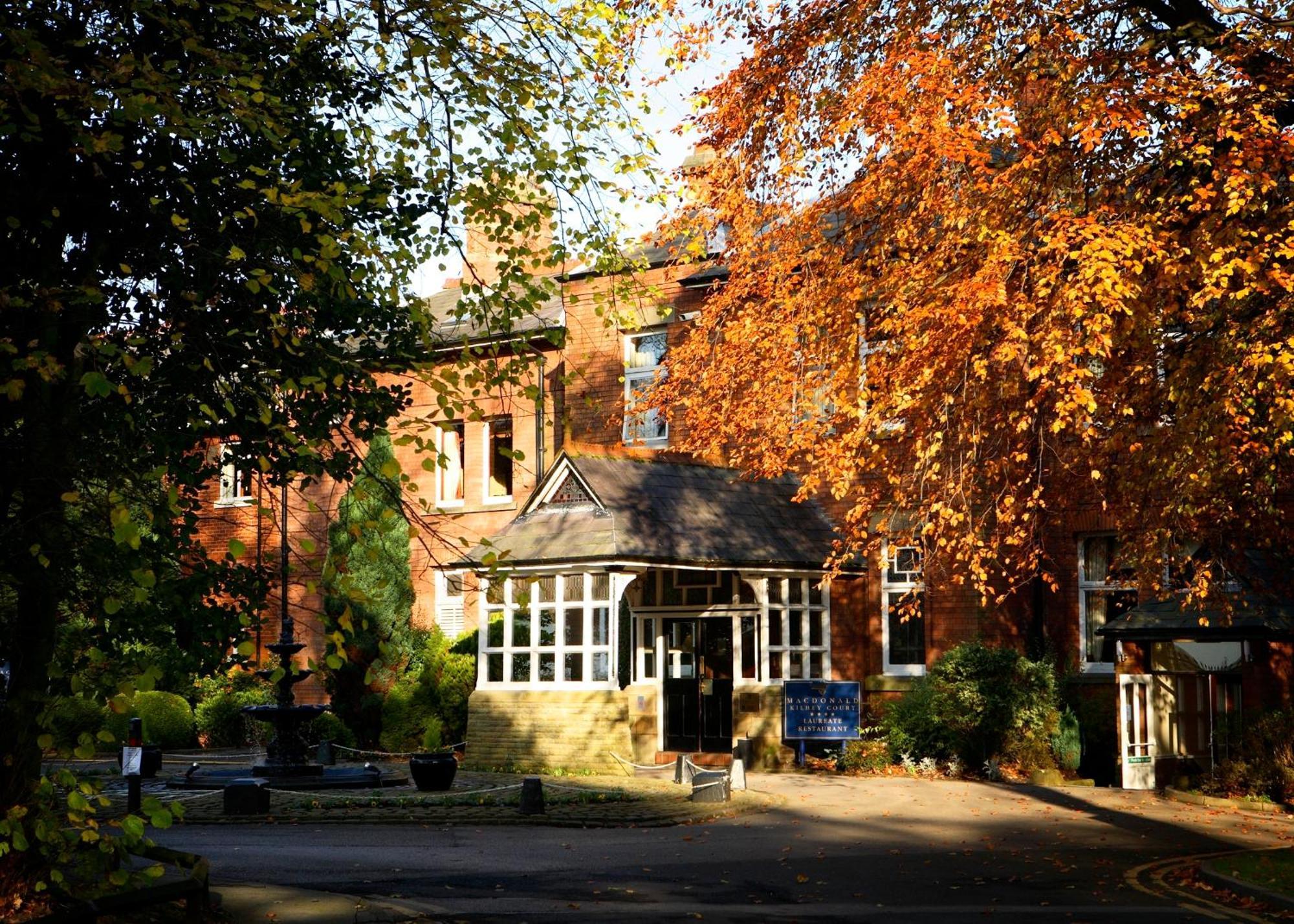 Macdonald Kilhey Court Hotel Wigan Bagian luar foto
